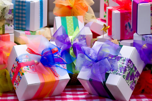 Top 5 Websites To Buy Personalized Gifts For Women